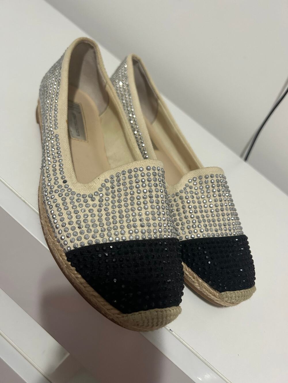 Inc Flats *Size 6*